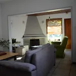Aslana Hostel